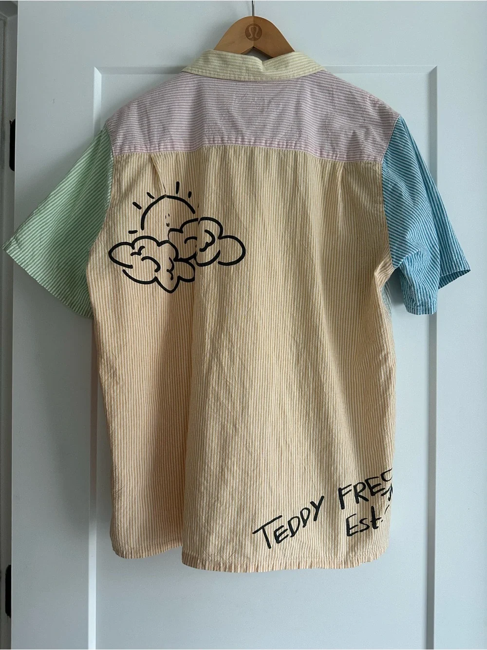 Teddy Fresh Camp Button Up Size medium